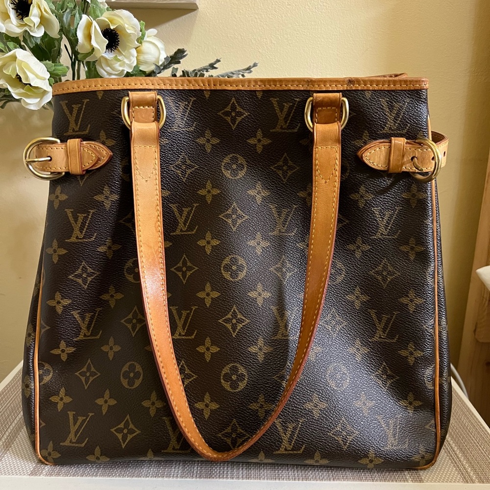 Louis Vuitton Batignolles Vertical Tote Bag